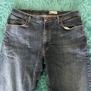 Wrangler Relaxed Fit